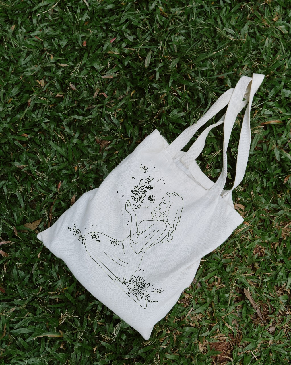 Floral Sketch Tote Bag – Eco Chic Everyday Carry